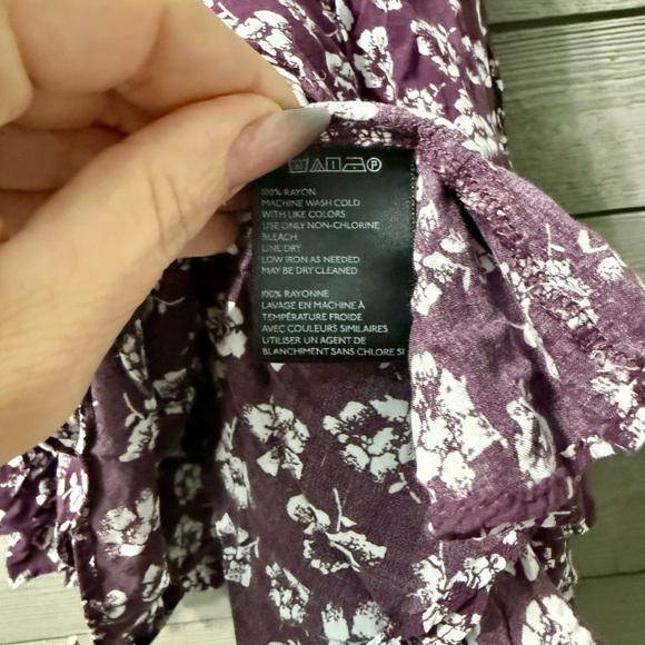 Kimchi Blue Urban Outfitters Purple White Floral Pattern Mini Dress Sz 4 Chic - Picture 10 of 12